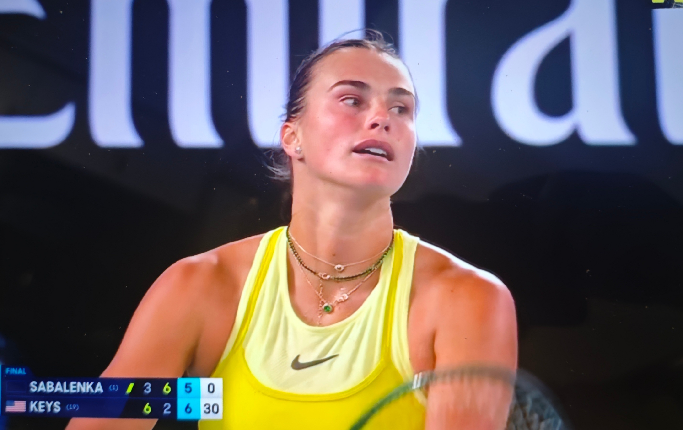 分区决赛战况:罗马防线稳固,拜仁慕尼黑进攻受阻,萨巴伦卡成最佳的简单介绍 分区决赛战况:罗马防线稳固,拜仁慕尼黑进攻受阻,萨巴伦卡成最佳的简单介绍